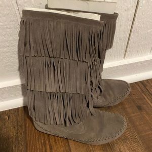 Lauren Conrad gray leather moccasin boots